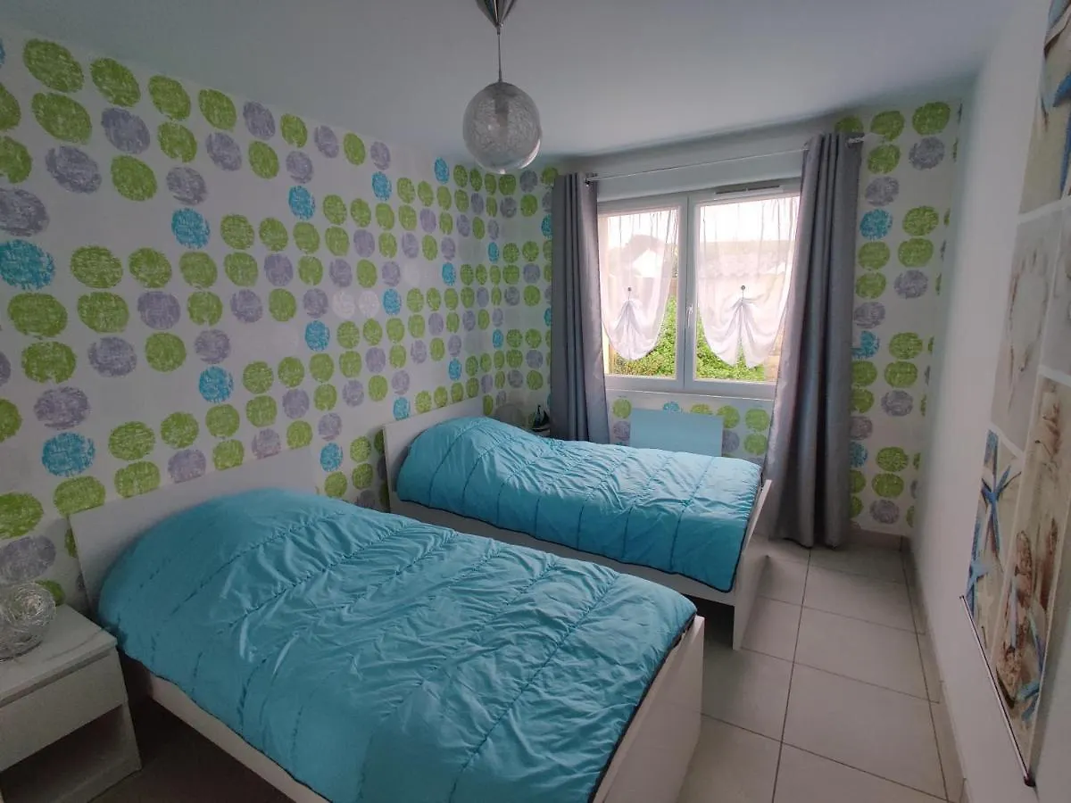 Holiday home Gite Mer Et Plage, 150M From The Beach, Stereden Ar Mor Telgruc-sur-Mer France